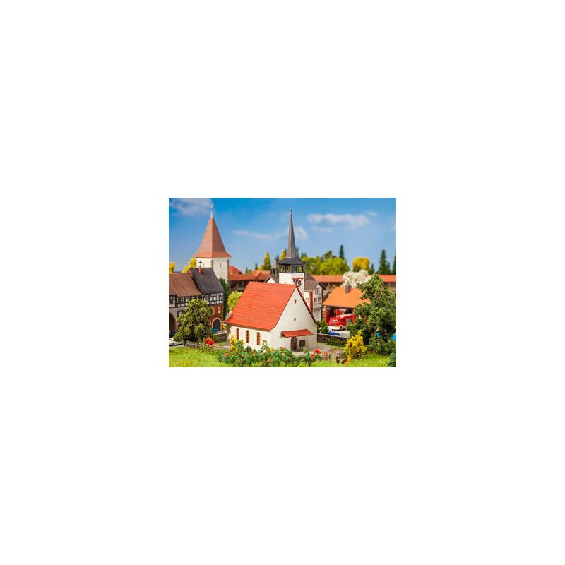 EGLISE A TOIT POINTU N EGLISE A TOIT POINTU N