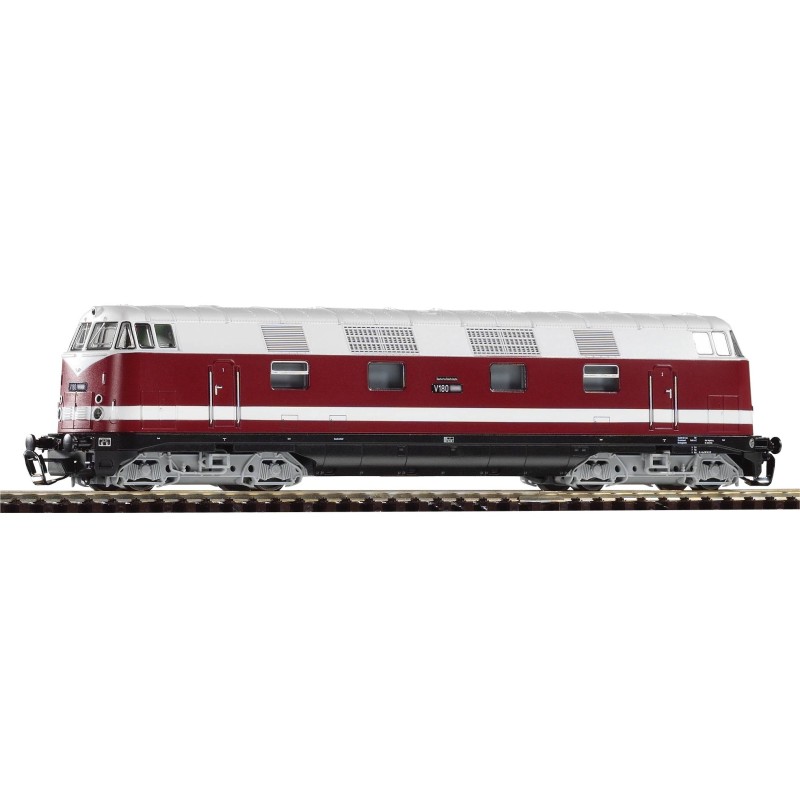 Train electrique TT, loco diesel V180 4 axes