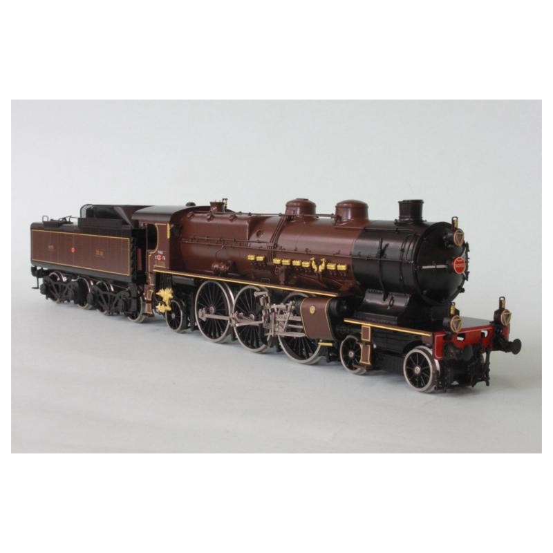 Train electrique, locomotive NORD 231 no 3.1244 « Cercueil », avec pare-fumée, réchauffeur, tender 37 m3, brun (chocolat), filet
